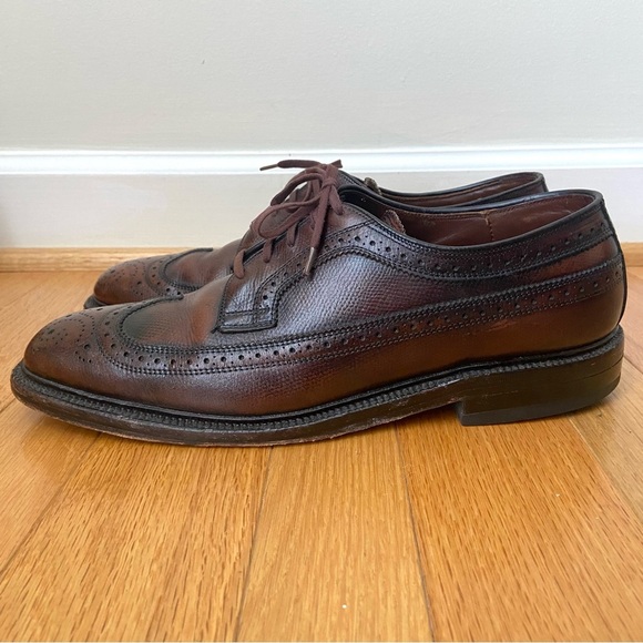 Vtg Johnston & Murphy Wingtip Oxfords Men’s Size 10 Brown Dress Formal Career main image 9